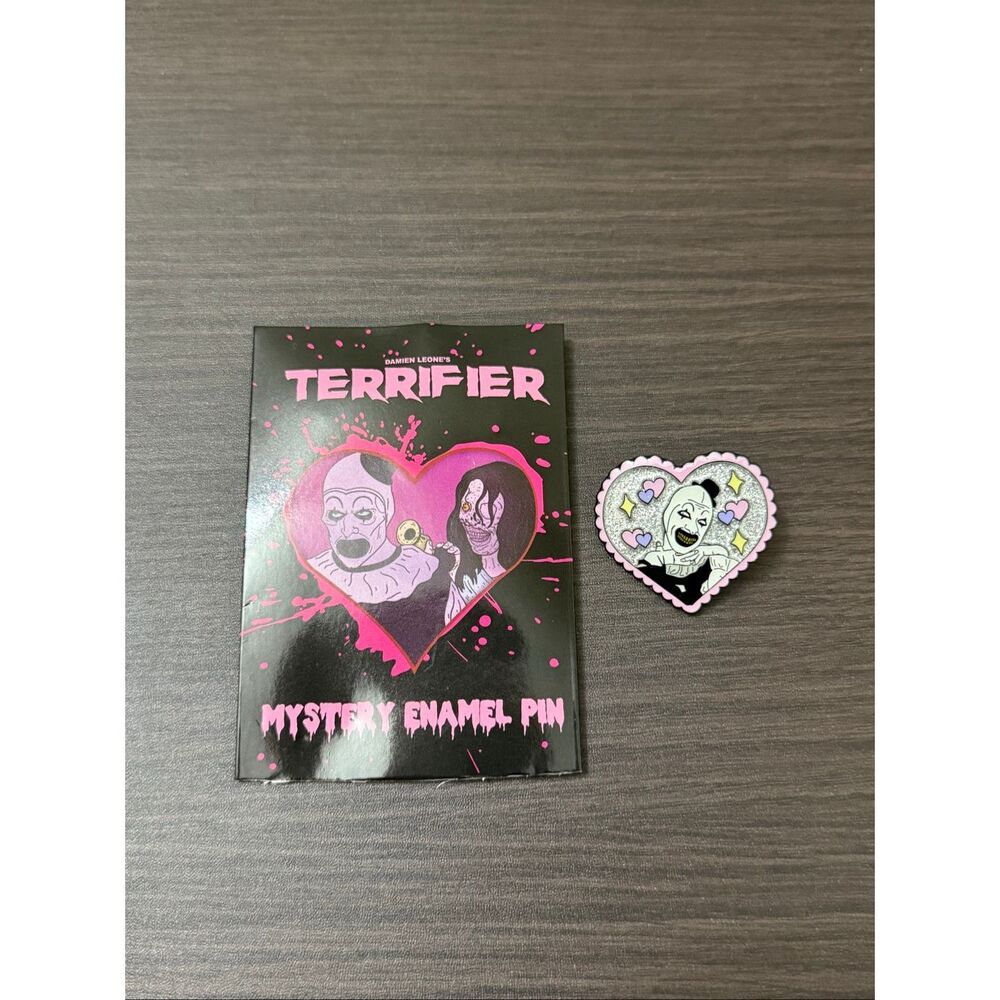 Terrifier Art The Clown Heart Frame Mystery Enamel Pin - Style C